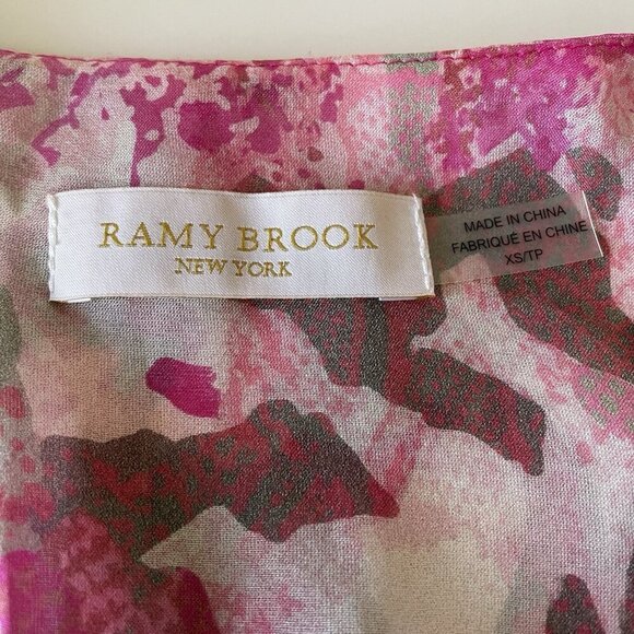 Ramy Brook New York Printed Maison Silk Dress Size XS Pink Mini Smocked Waist - Picture 7 of 12